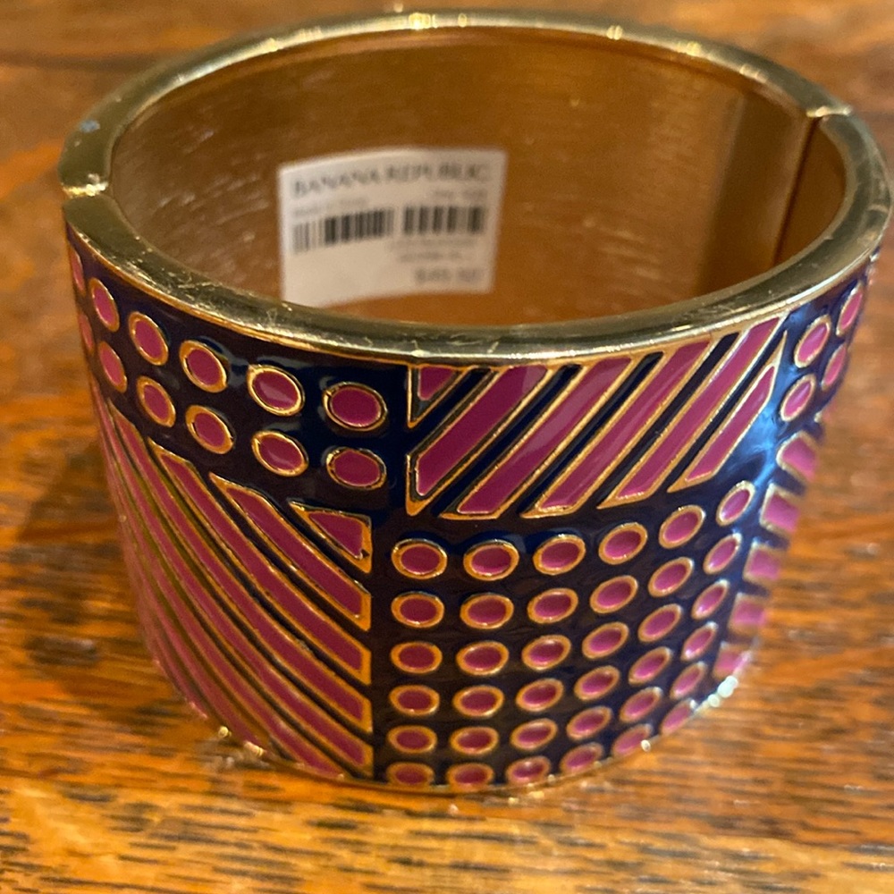 Banana Republic New hinged cuff bracelet